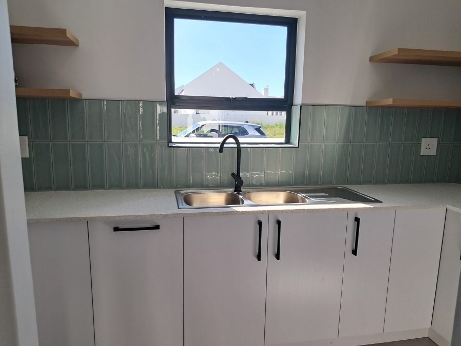3 Bedroom Property for Sale in Sandy Point Western Cape